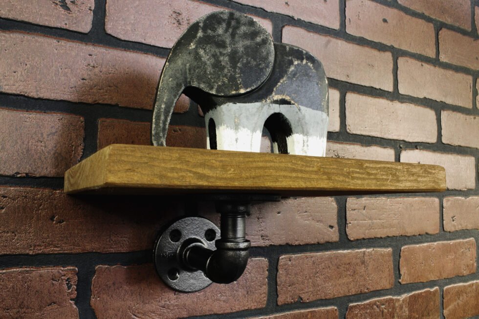 Repisa "Kish" Gris Hierro, Estilo Vintage Industrial para Baño, Hecho en México de manera Artesanal con Acero de alta resistencia.
