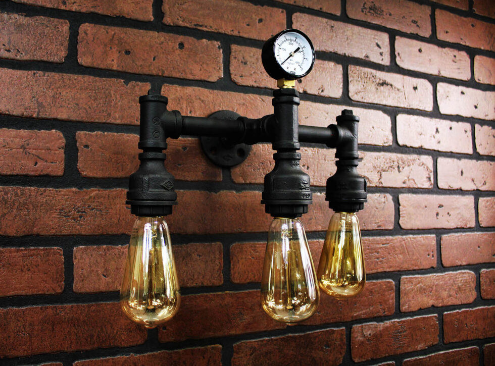 Lámpara de pared Artesanal "Bjorn", Estilo Vintage Industrial para Baño, Hecho en México de manera Artesanal con Acero de alta resistencia.